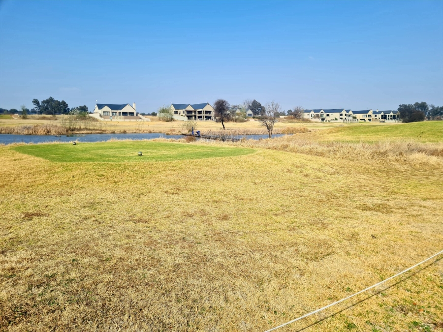 Commercial Property for Sale in Heron Banks Golf Estate Free State
